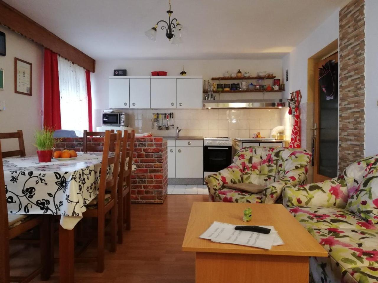 Apartment Resman Trsce Eksteriør bilde